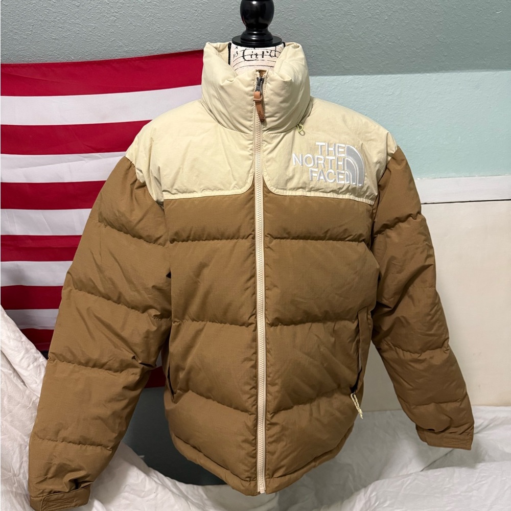 The North Face -92 Lo Fi Hi-Tek Nuptse Puffer- Limited Edition
